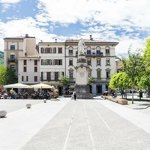 Shades Of With Private Terrace By Rent Apartment