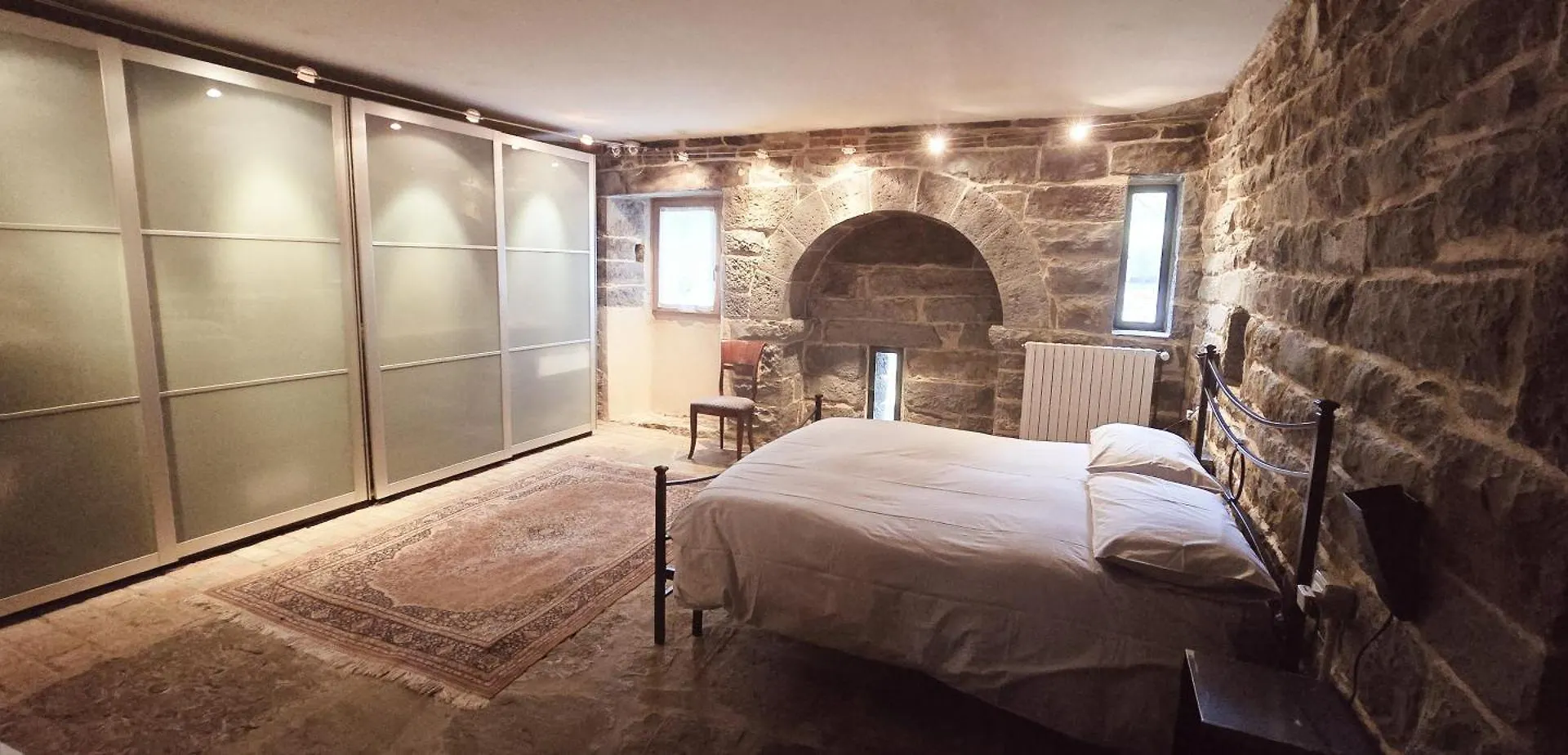 Apartment Historical House Medieval Abbey - Al Chiostro Sotto il Monte Italy