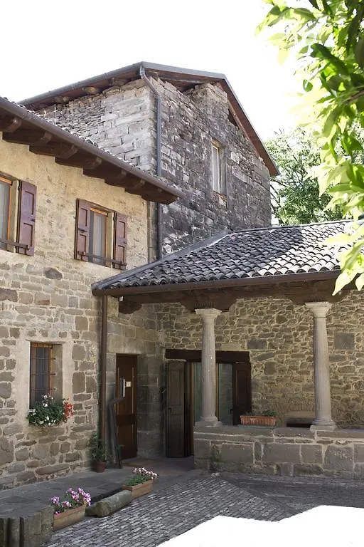 Historical House Medieval Abbey - Al Chiostro Sotto il Monte Apartment